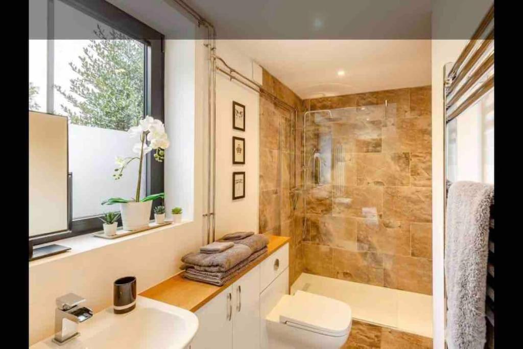 Tank Barn At Brook House, Nestled In The Welsh Hills, A Delightful Retreat Villa Welshpool Ngoại thất bức ảnh
