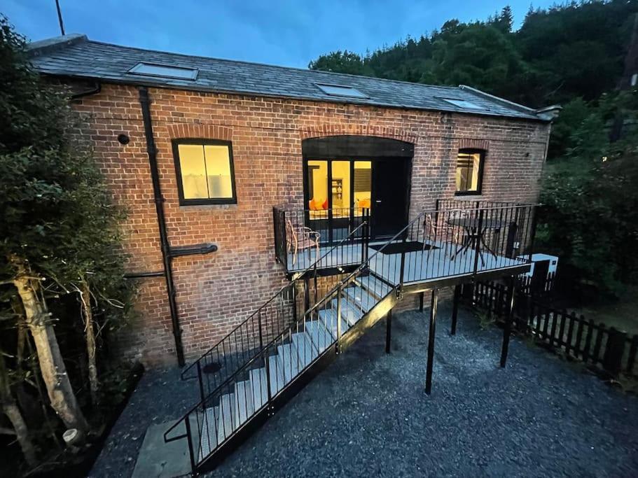 Tank Barn At Brook House, Nestled In The Welsh Hills, A Delightful Retreat Villa Welshpool Ngoại thất bức ảnh